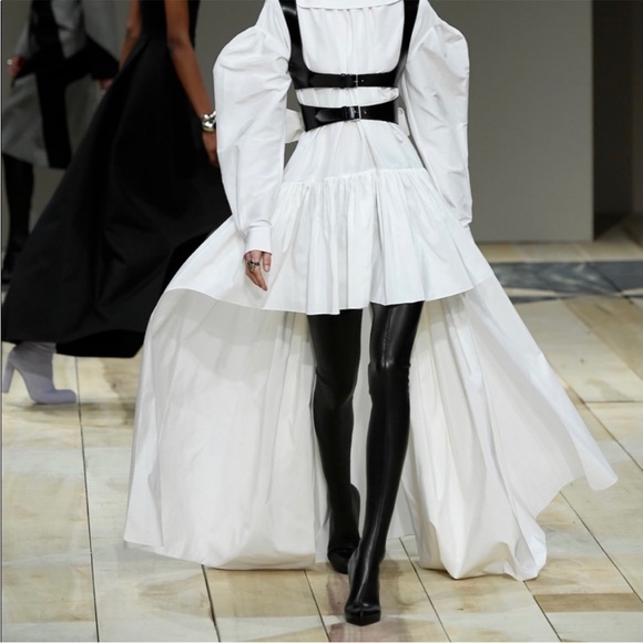 Alexander McQueen over the knee black 105mm leather boot Size EU 38.5 US 8 $1950 - Picture 2 of 12